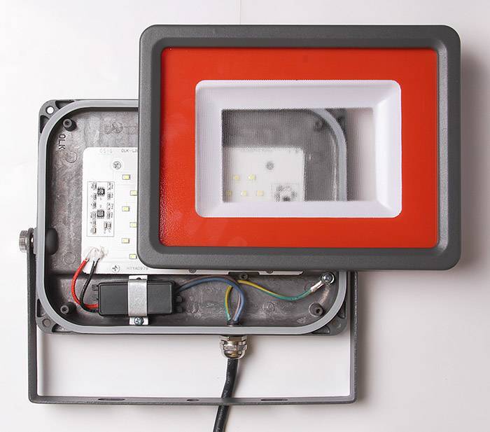 Светодиодный прожектор PFL-S2-SMD-70w IP65 Jazzway